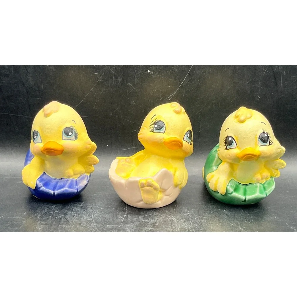 Vtg Ceramic Hatching Easter Chicks Ducks Set of 3‎ Spring Decor Egg Shells 2.5